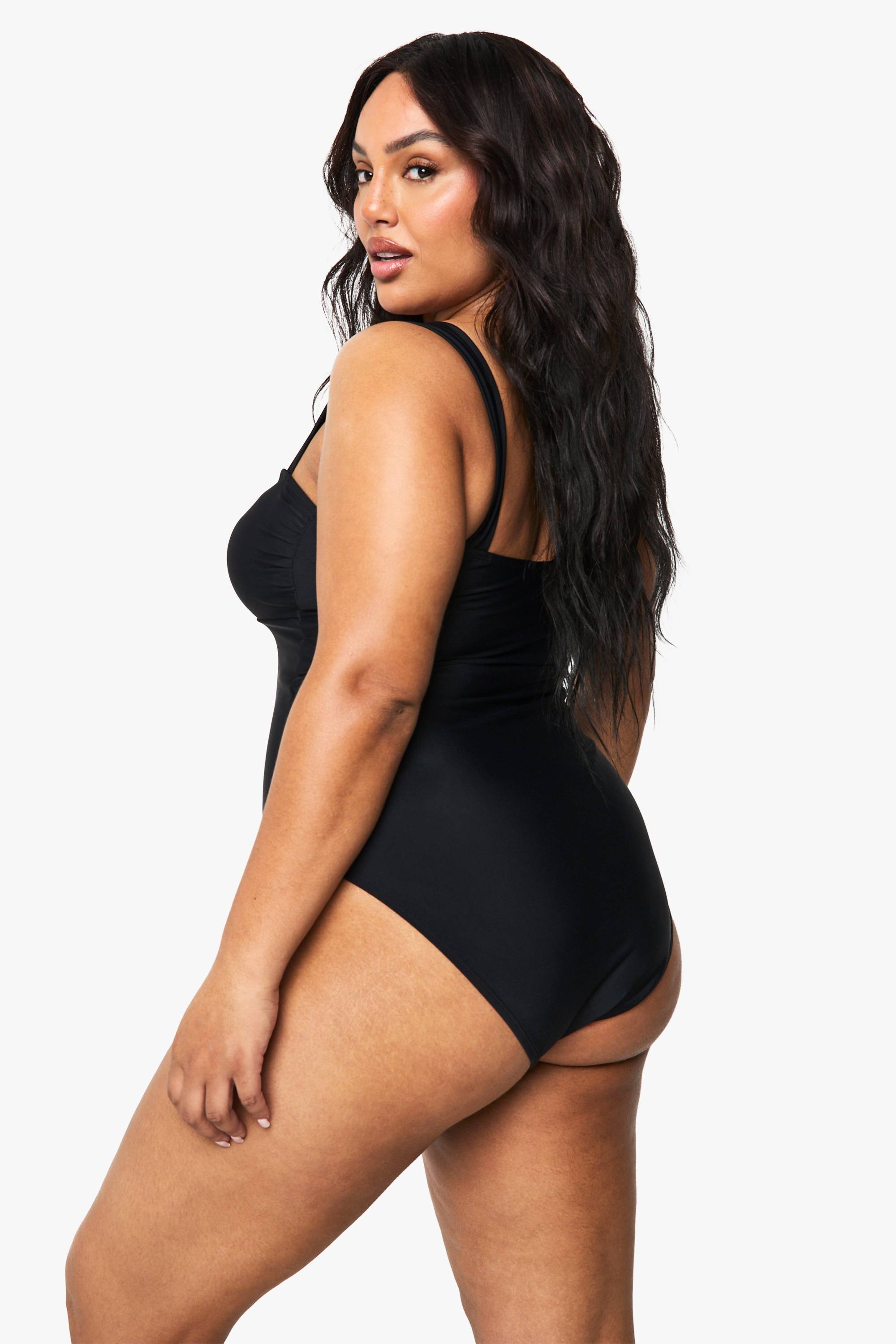 boohoo Maillot de bain Plus à contrôle ventre et devant drapé