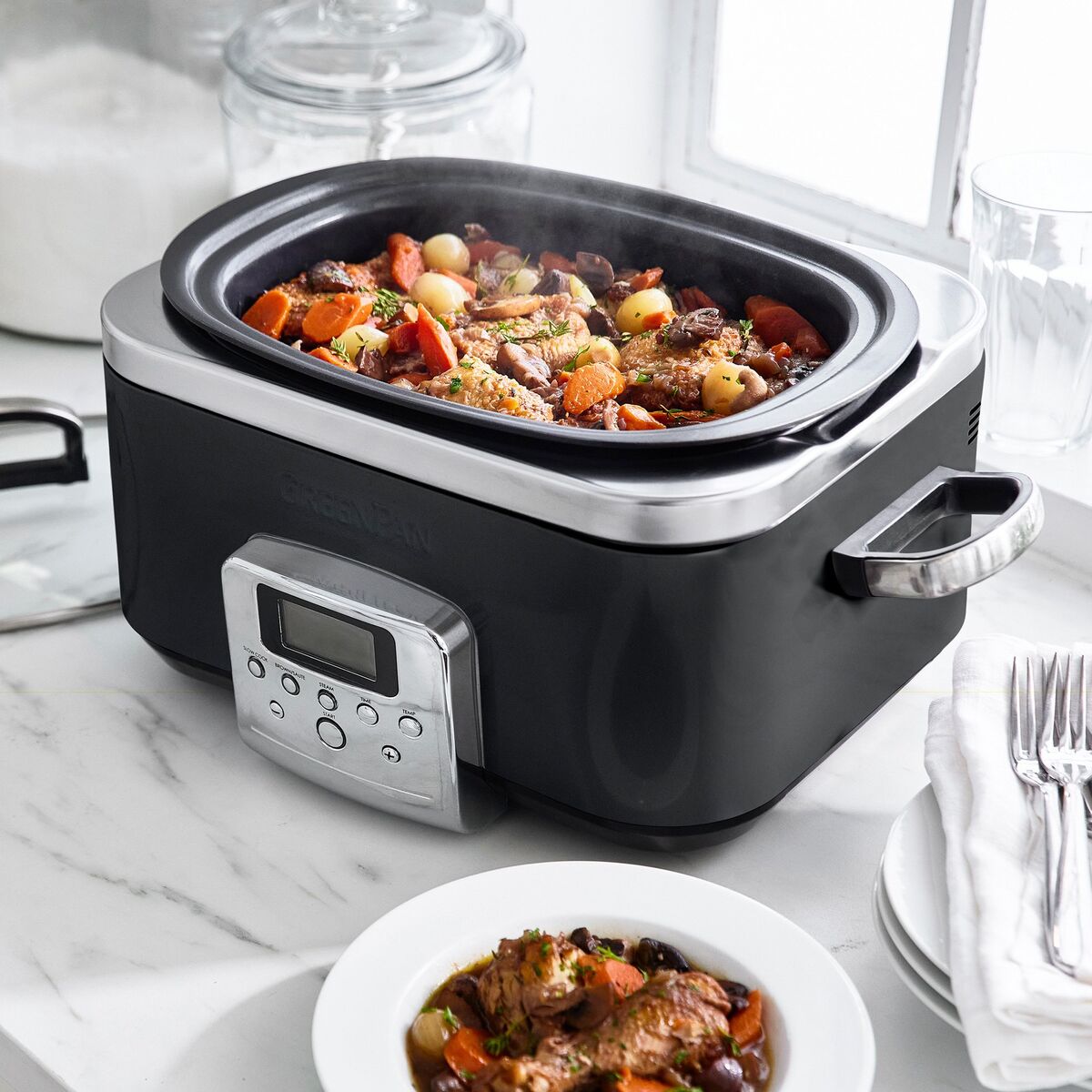 Elite Slow Cooker, black