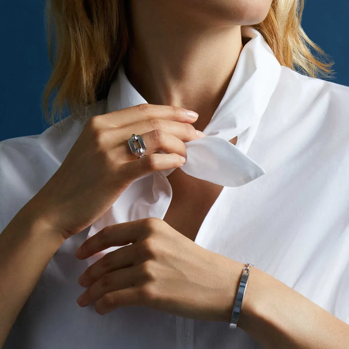 Bague Ruban Arthus Bertrand