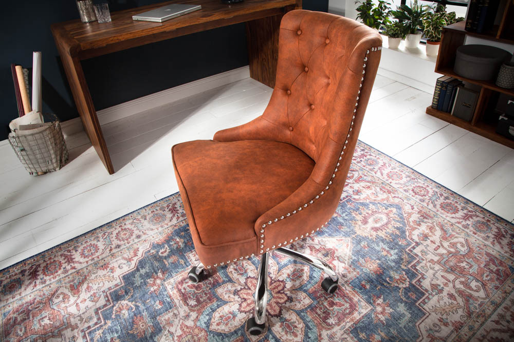 Höhenverstellbarer Bürostuhl VICTORIAN vintage hellbraun mit Chesterfield-Steppung