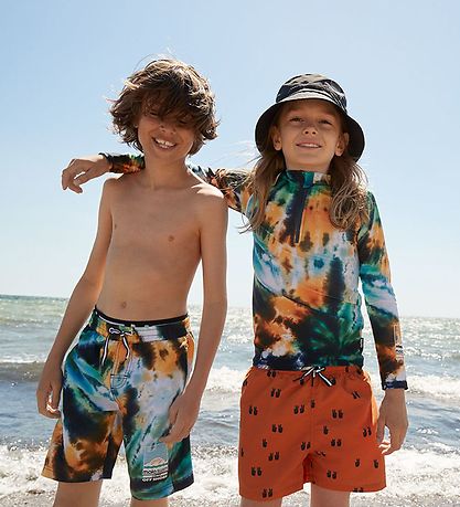 Molo Bådeshorts - UV50+ - Neal - Tie Dye Swim
