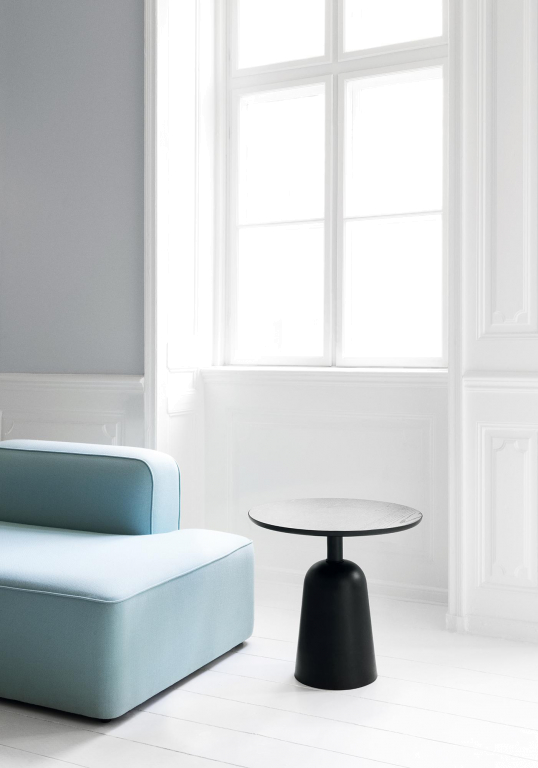 Normann Copenhagen Turn Table bijzettafel Warm Grijs