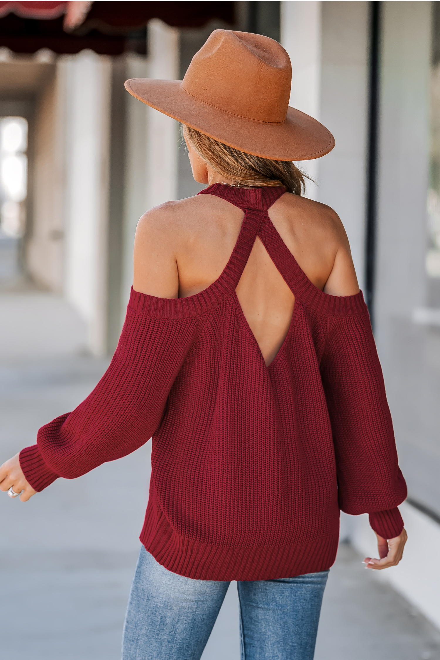 Pull à épaules ouvertes rouge pourpre