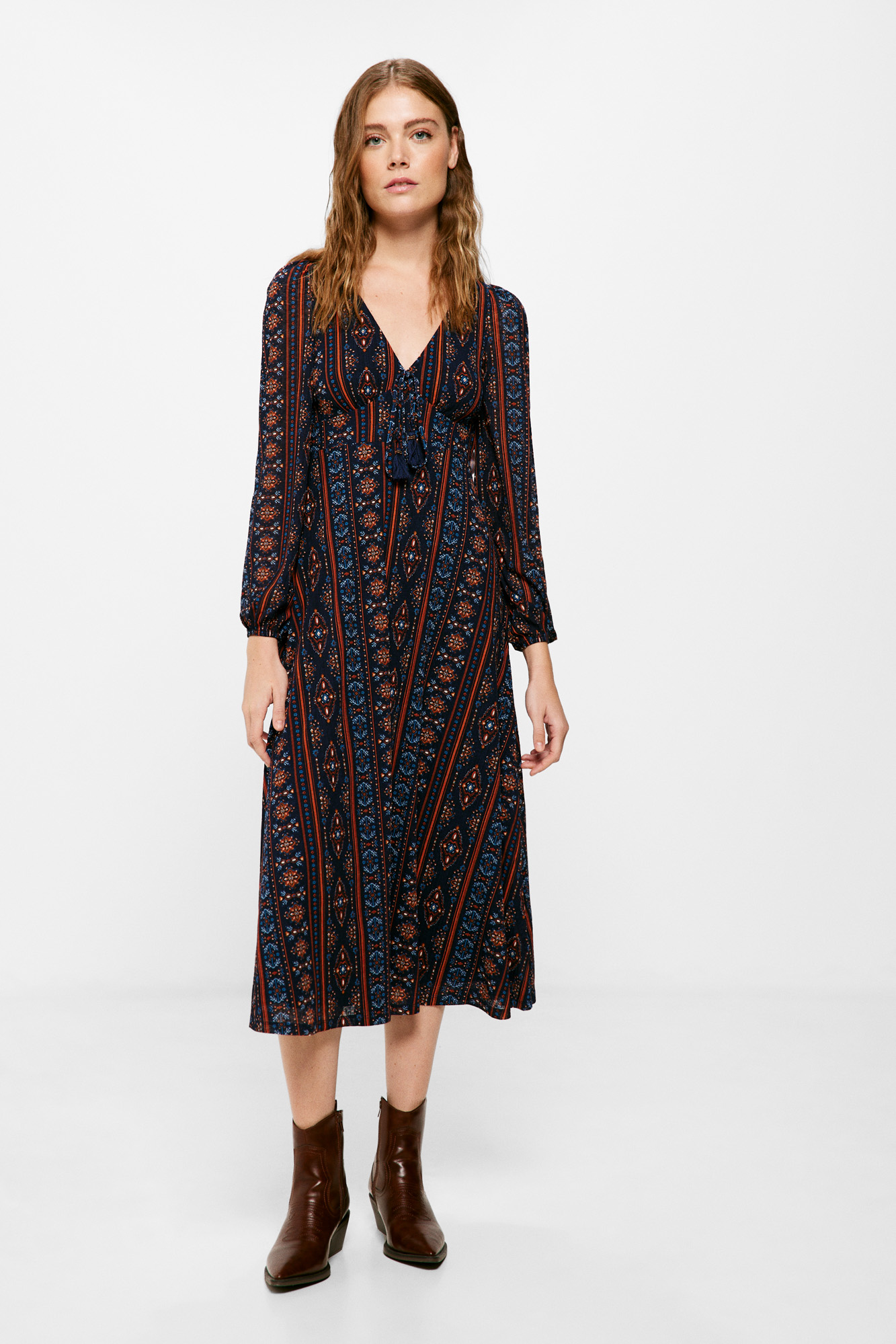 Vestido midi floral com borda vertical