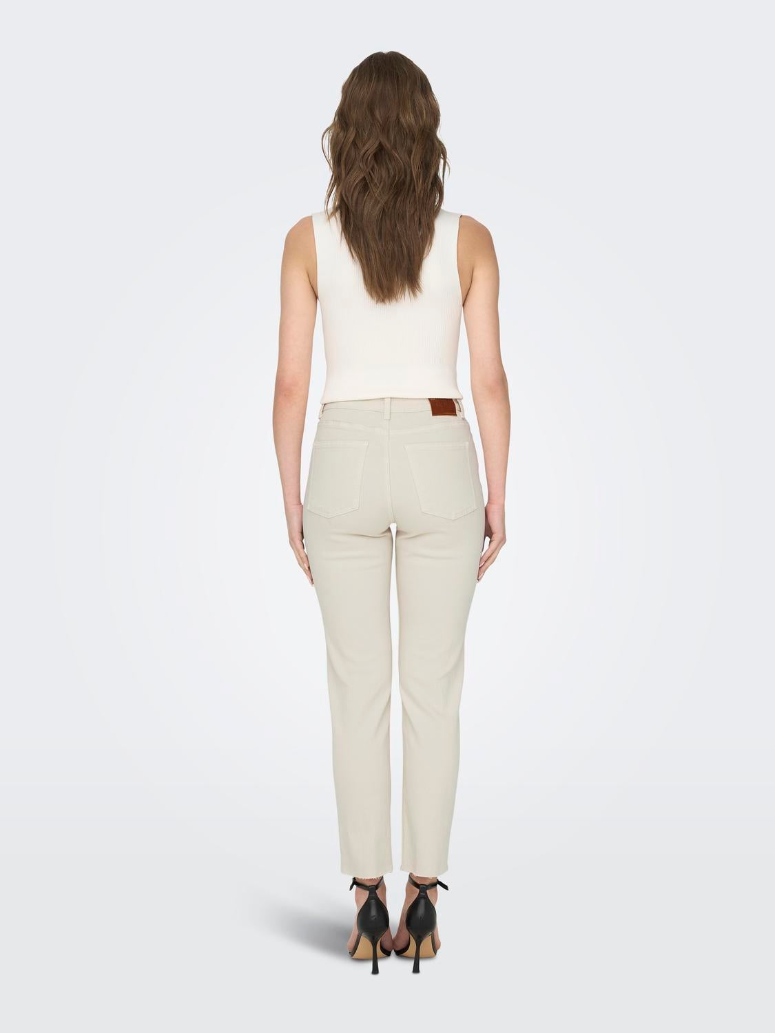 ONLEMILY Hohe Taille Gerade geschnitten Jeans Ecru
