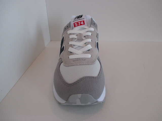 New Balance Sneaker