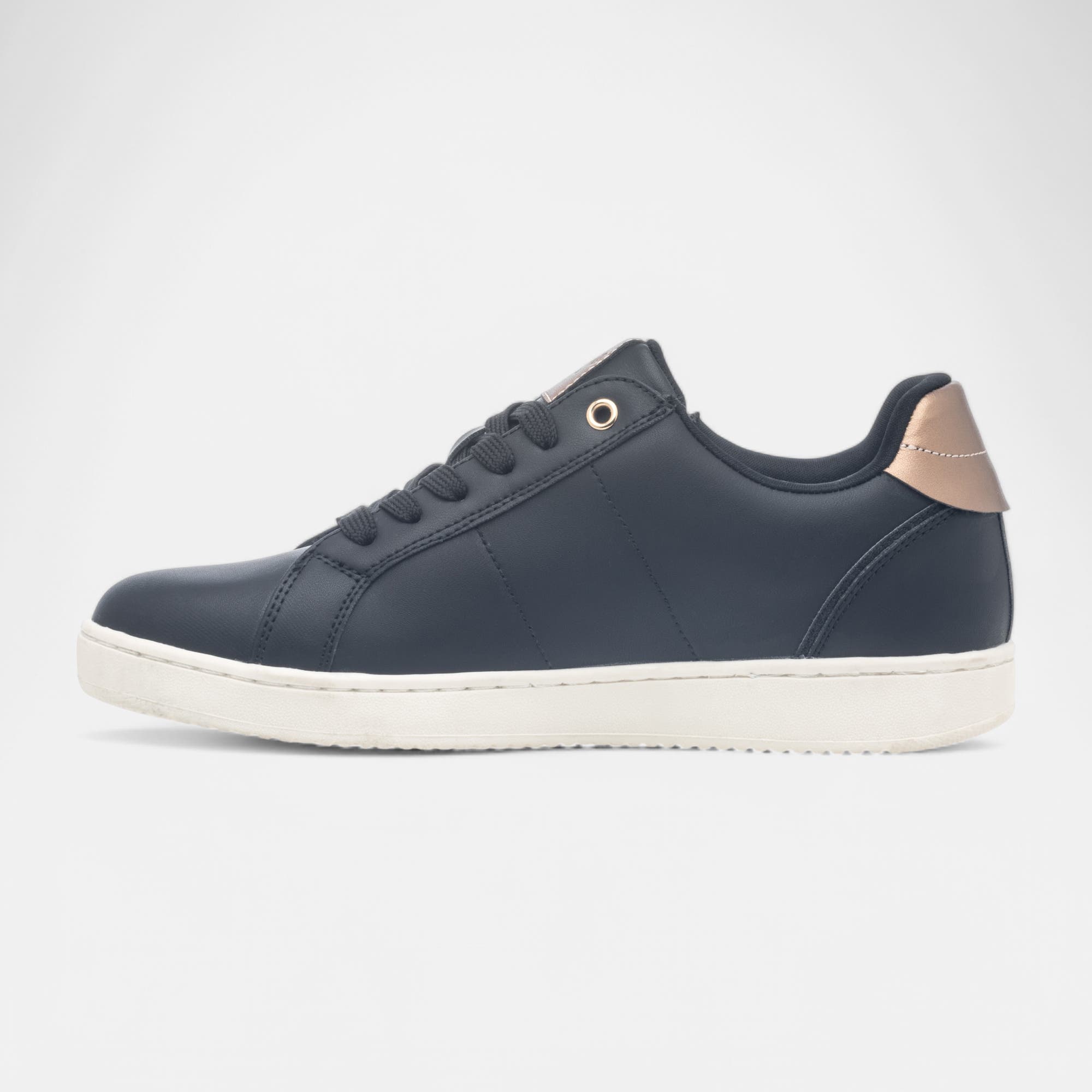 Baskets basses Femme noir