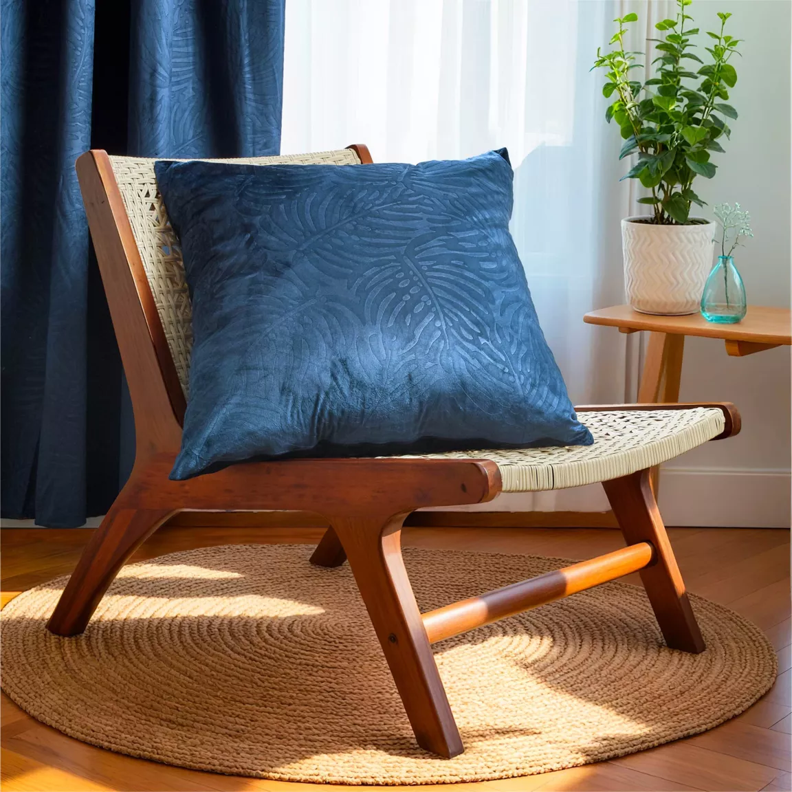 Coussin carré velours (60 x 60 cm) Fern Bleu marine