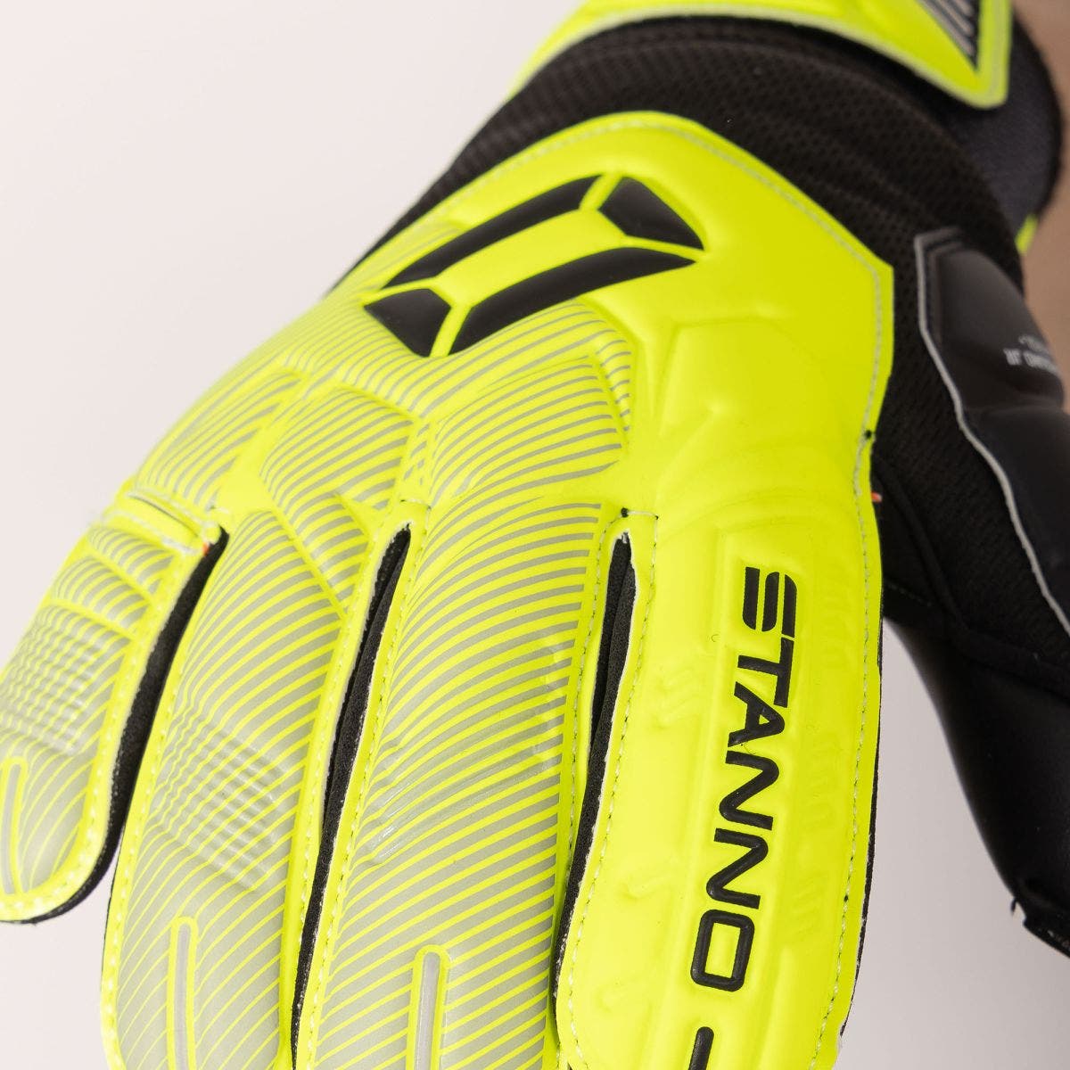 Stanno  Hardground Goalkeeper Gloves Junior