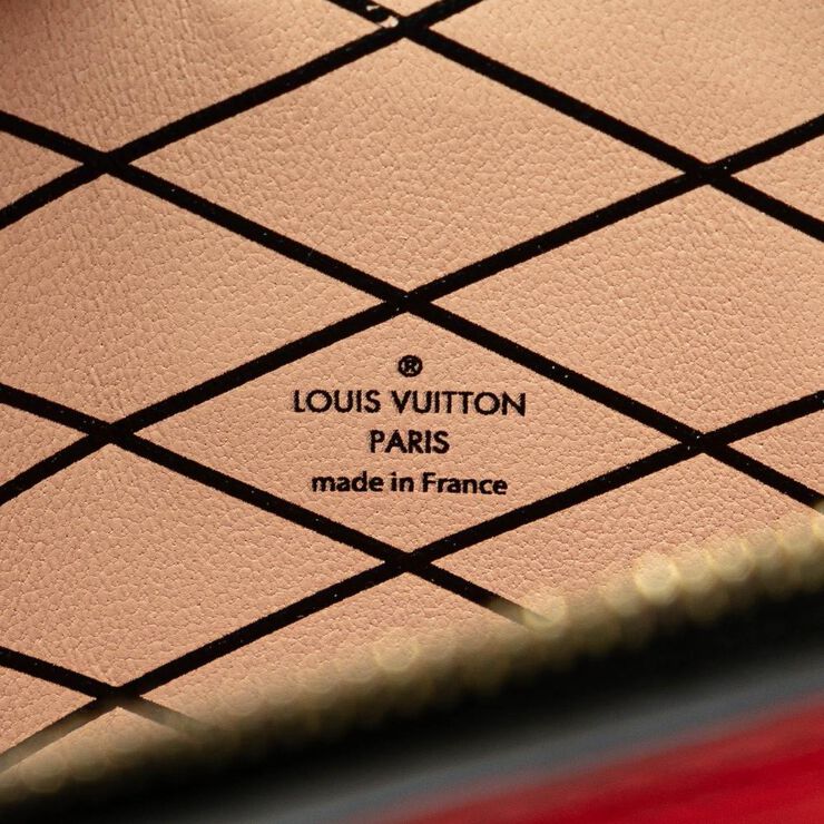 Louis Vuitton Vintage Louis Vuitton Clutch Red