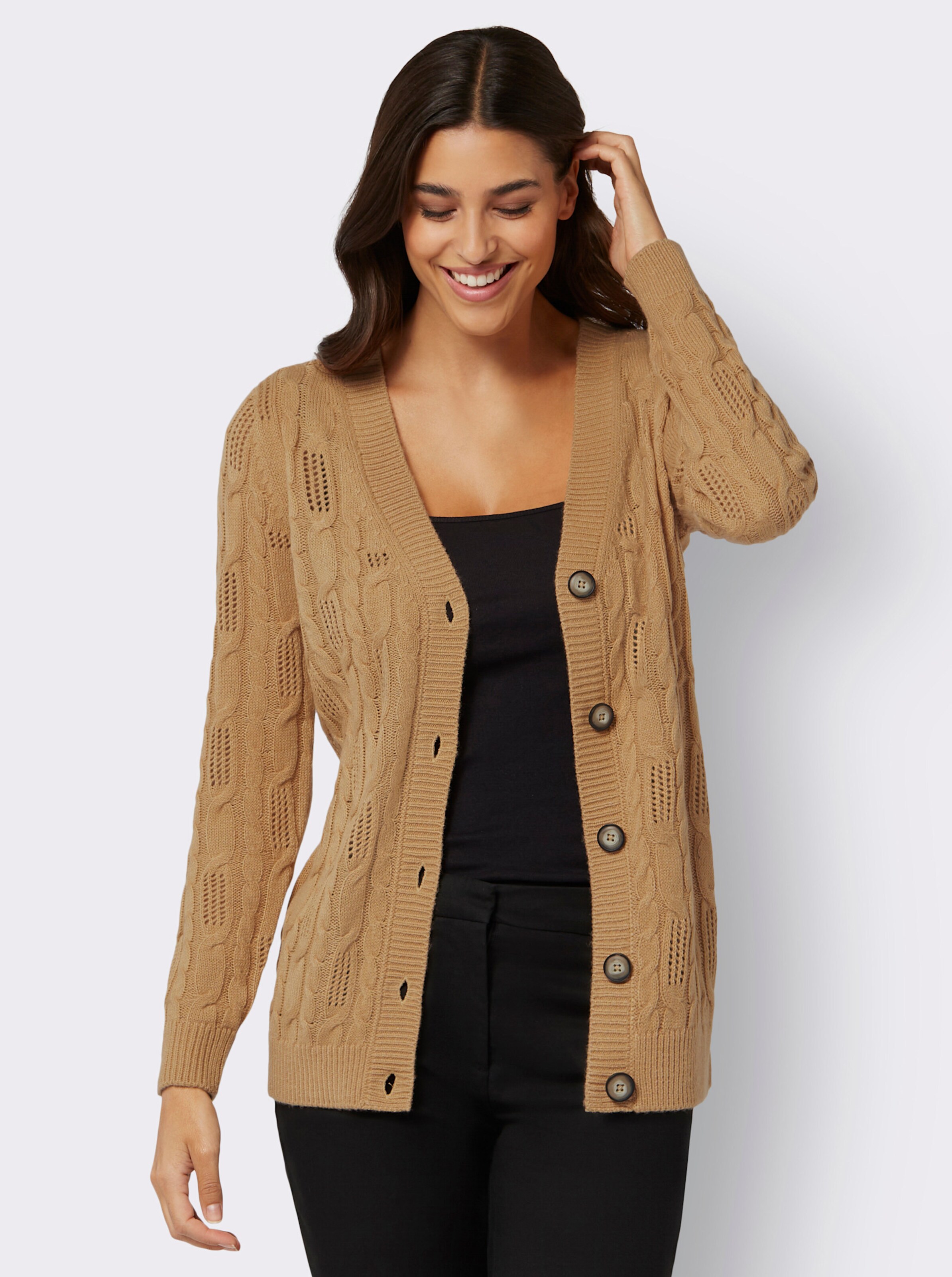 Strickjacke mit Ajour- und Zopfmuster