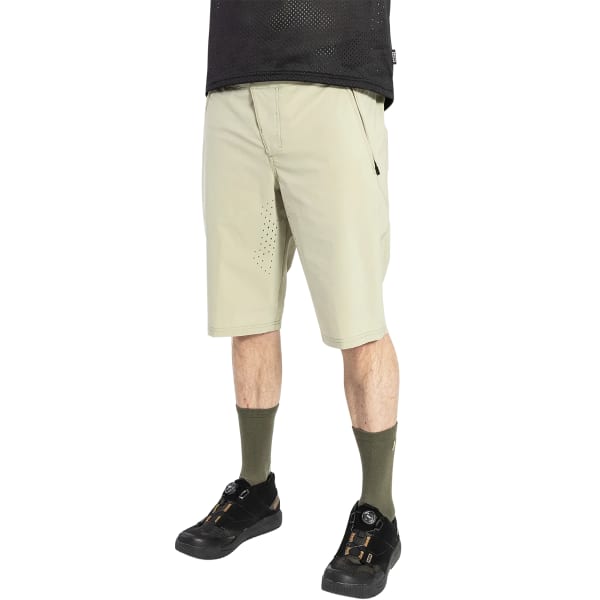 Short VTT ION SHORTS TECH LOGO MEN INFUSED-GREEN