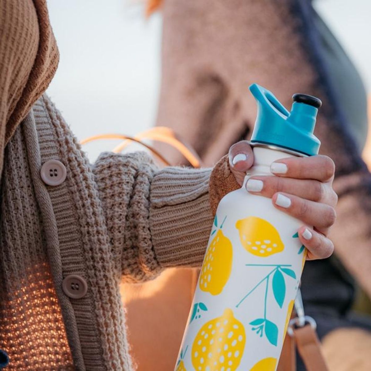 Garrafa de água Klean Kanteen Classic de 532 ml com tampa esportiva