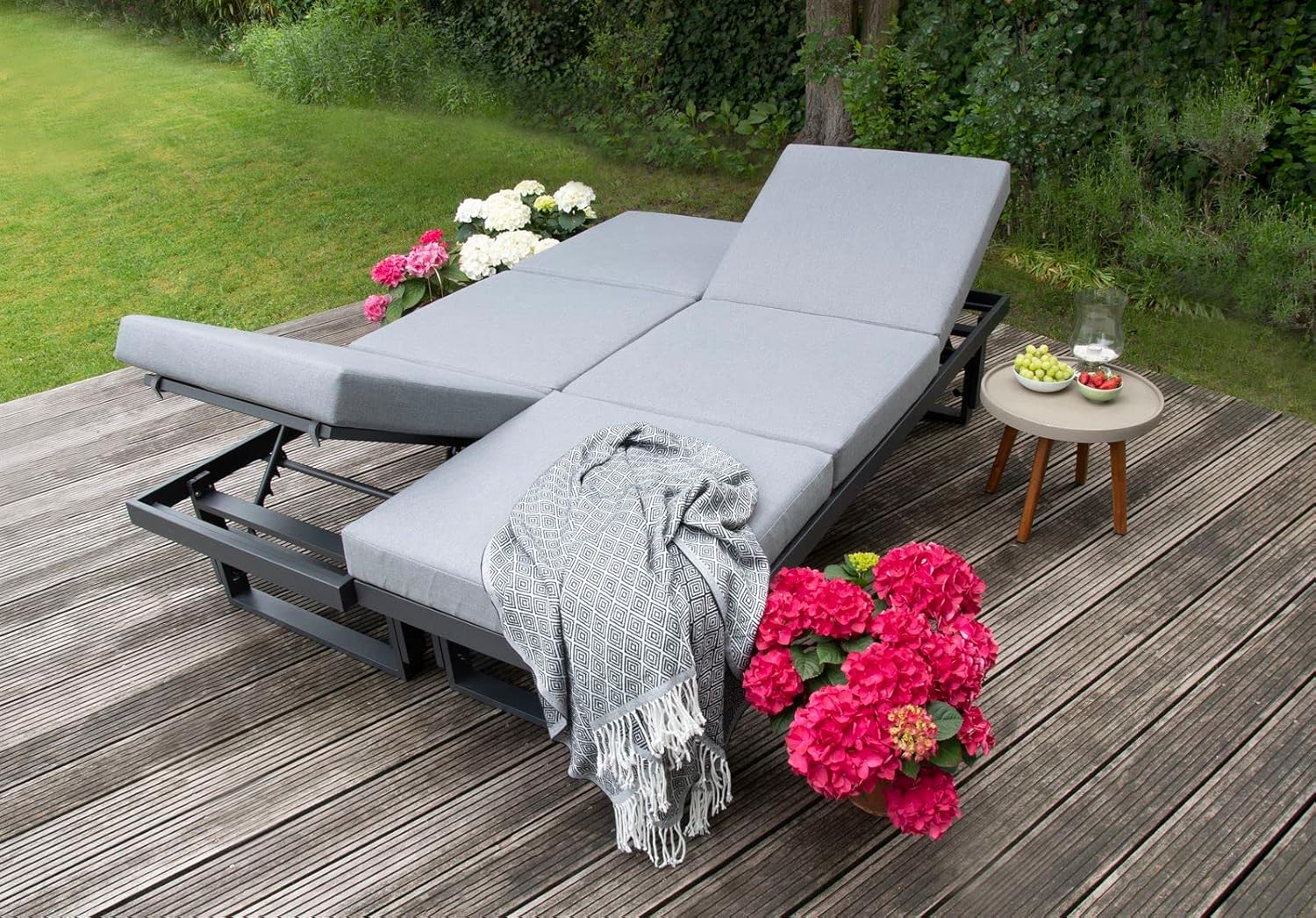 BELLAVISTA Gartenmöbel-Set Largo | Hellgrau | 3-teilig mit 2 Sofa | Tisch | Pulverbeschichtetes Aluminium | Wetterfest | Outdoor | Für den Außenbereich | Verstellbare Rückenlehne