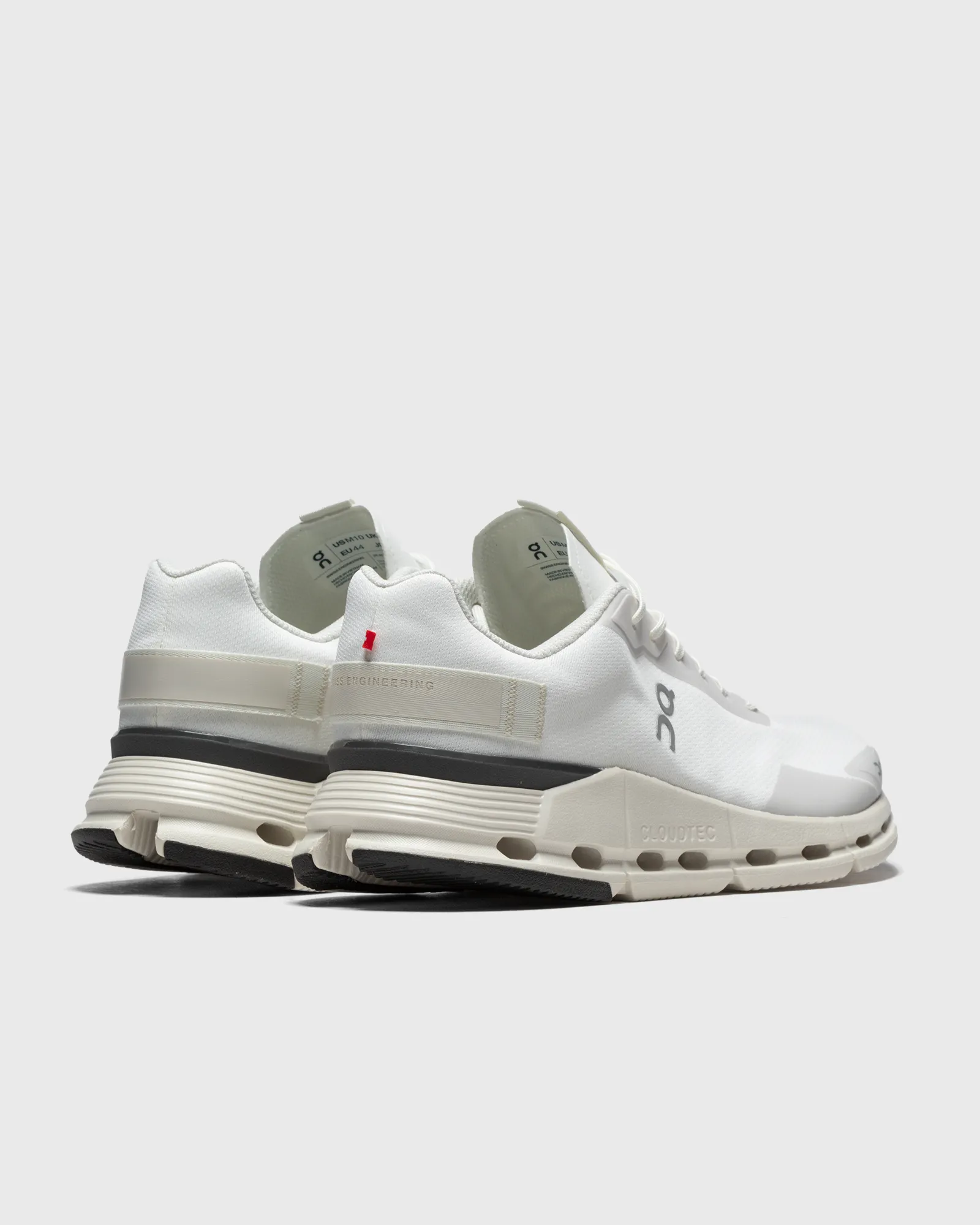 ON Cloudnova Form 1 M