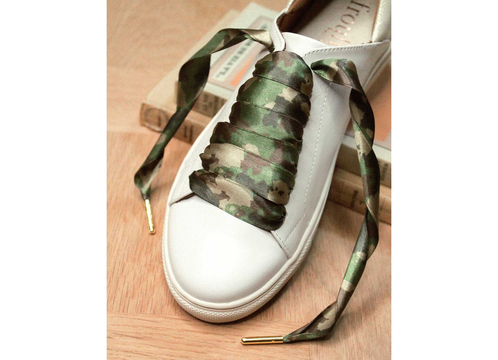 Lacets satin camouflage
