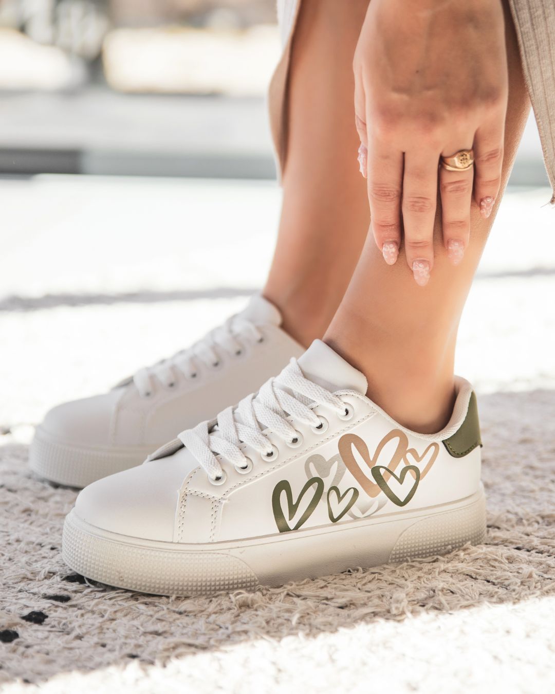 Basket femme blanche kaki à lacets - Gladys