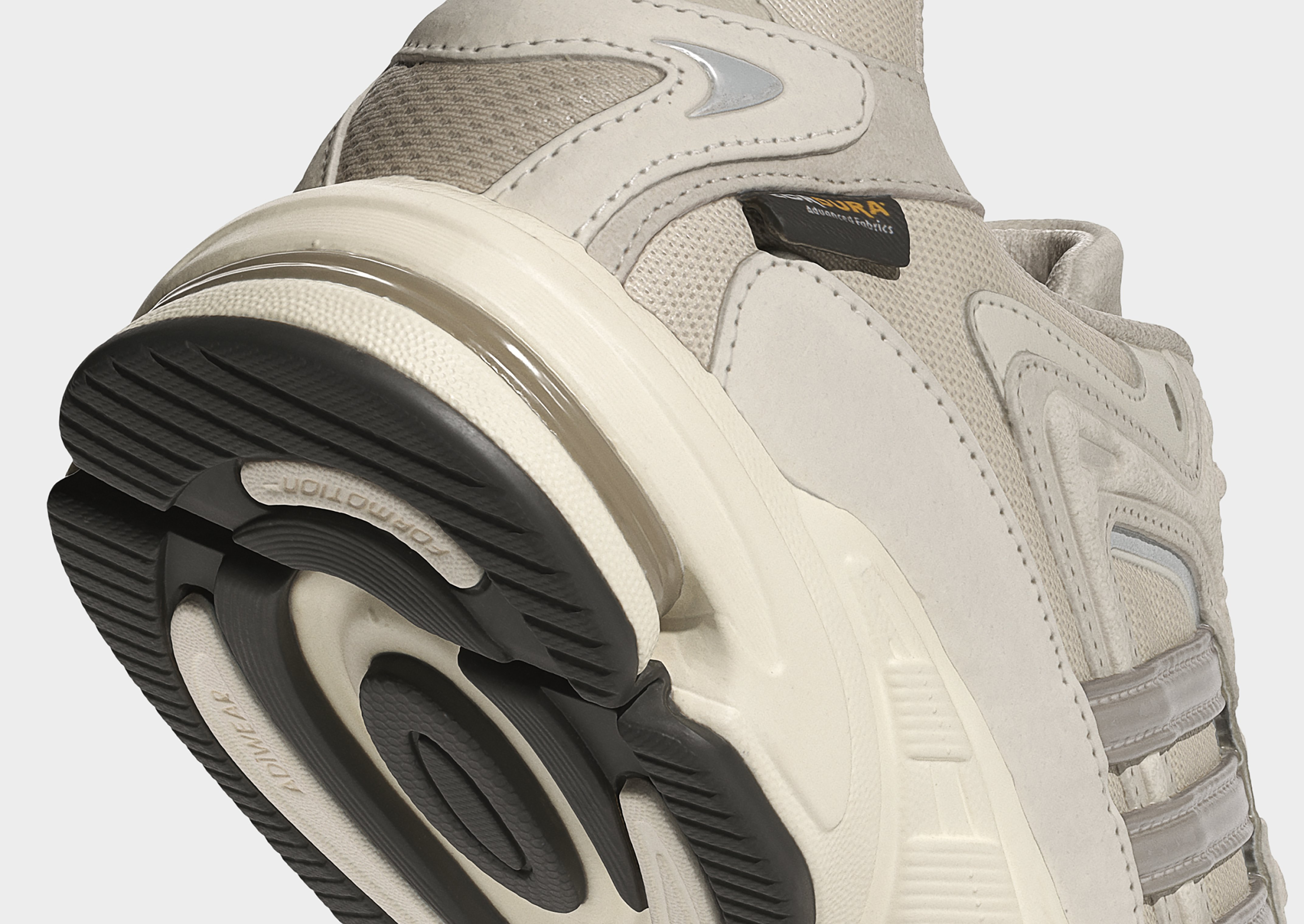 adidas Chaussure Response CL