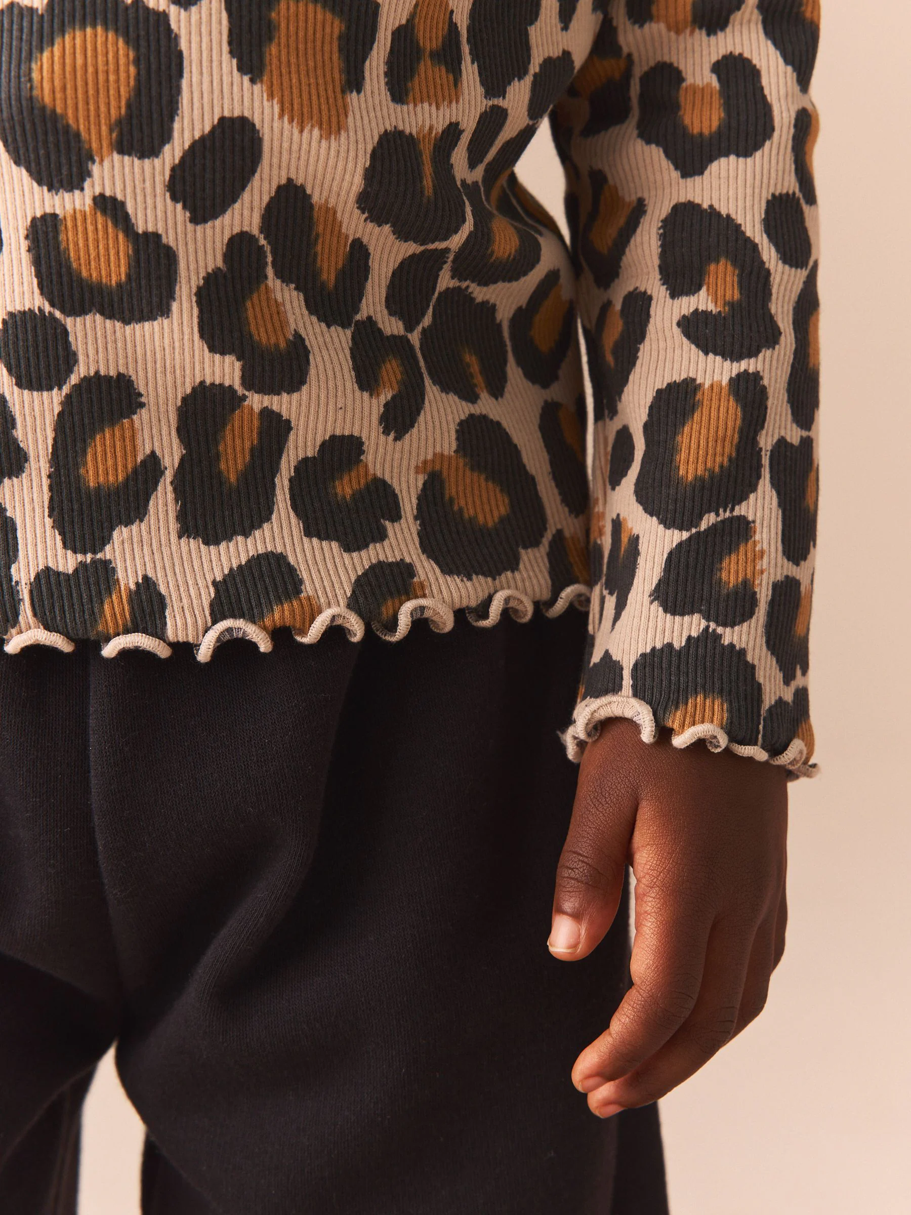 Animal luipaardprint - Geribbeld T-shirt met lange mouwen en katoengehalte (3 mnd-7 jr)