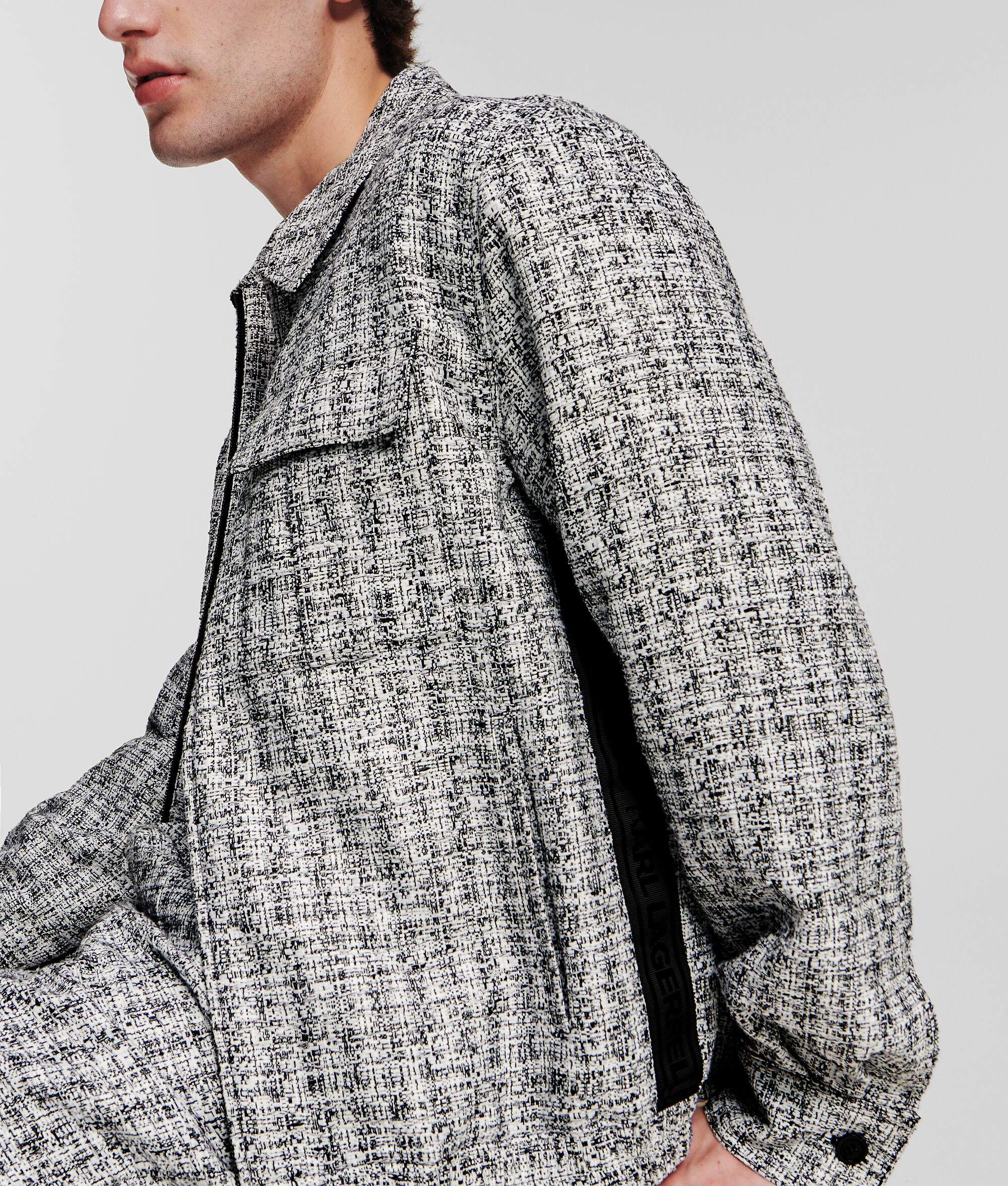VESTE EN BOUCLÉ