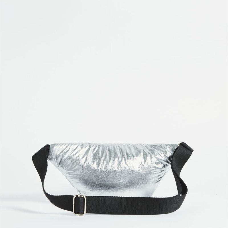 Banane Waist en matériaux recyclé 32 cm Silver Glossy
