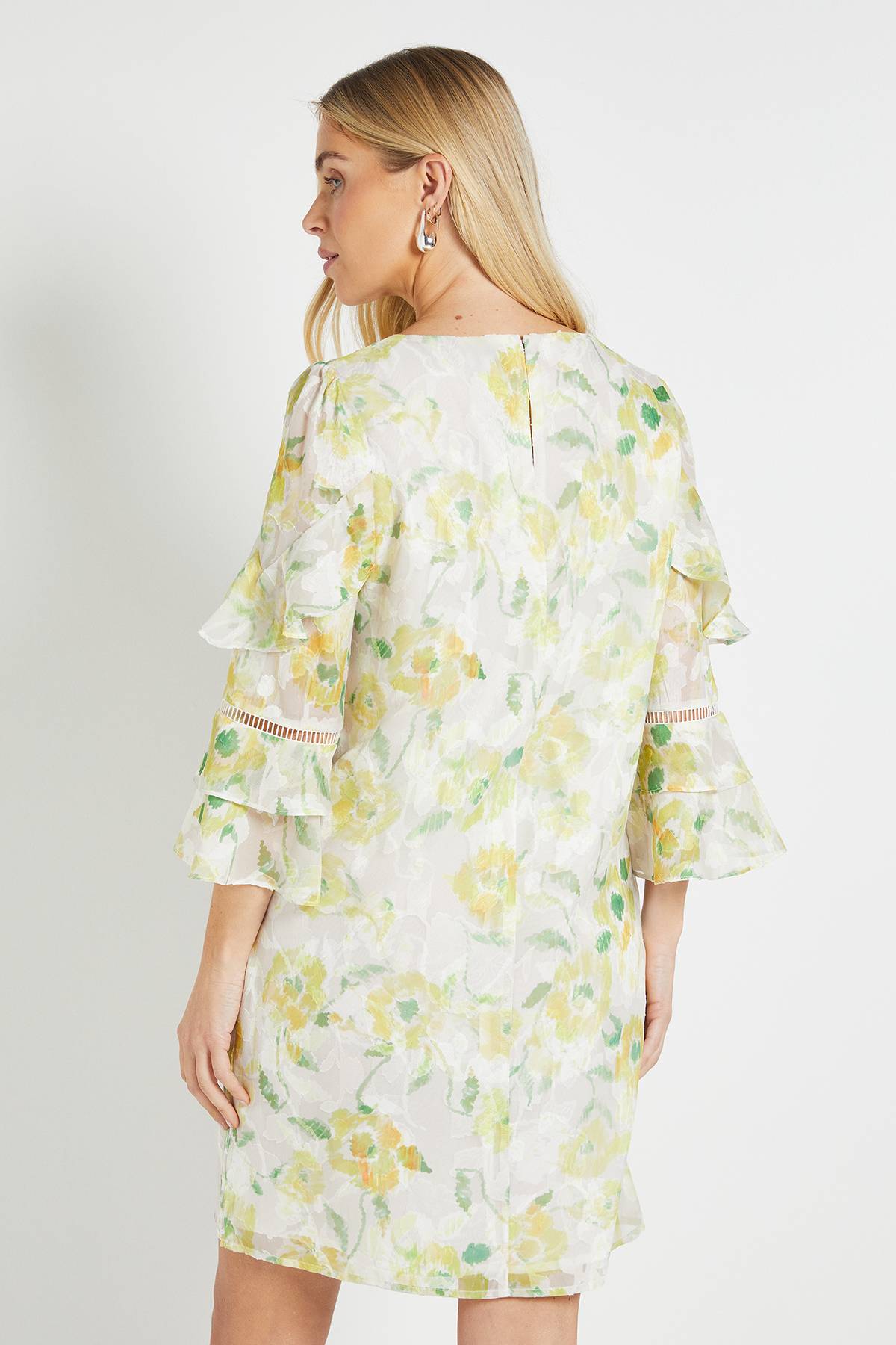 Wallis Robe Droite À Volants Petite Taille Motif Floral Dévoré