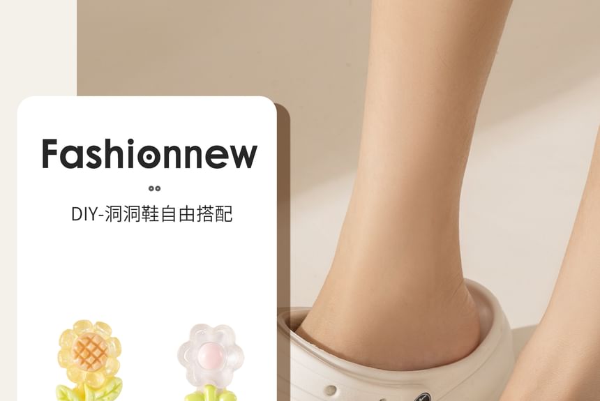 Dewy Kiss - Bloemklompenset met schoencharms