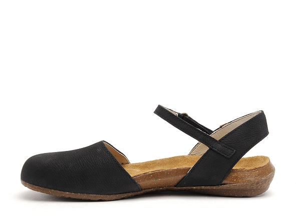 El naturalista nu pieds plats femme wakataua 412 noir