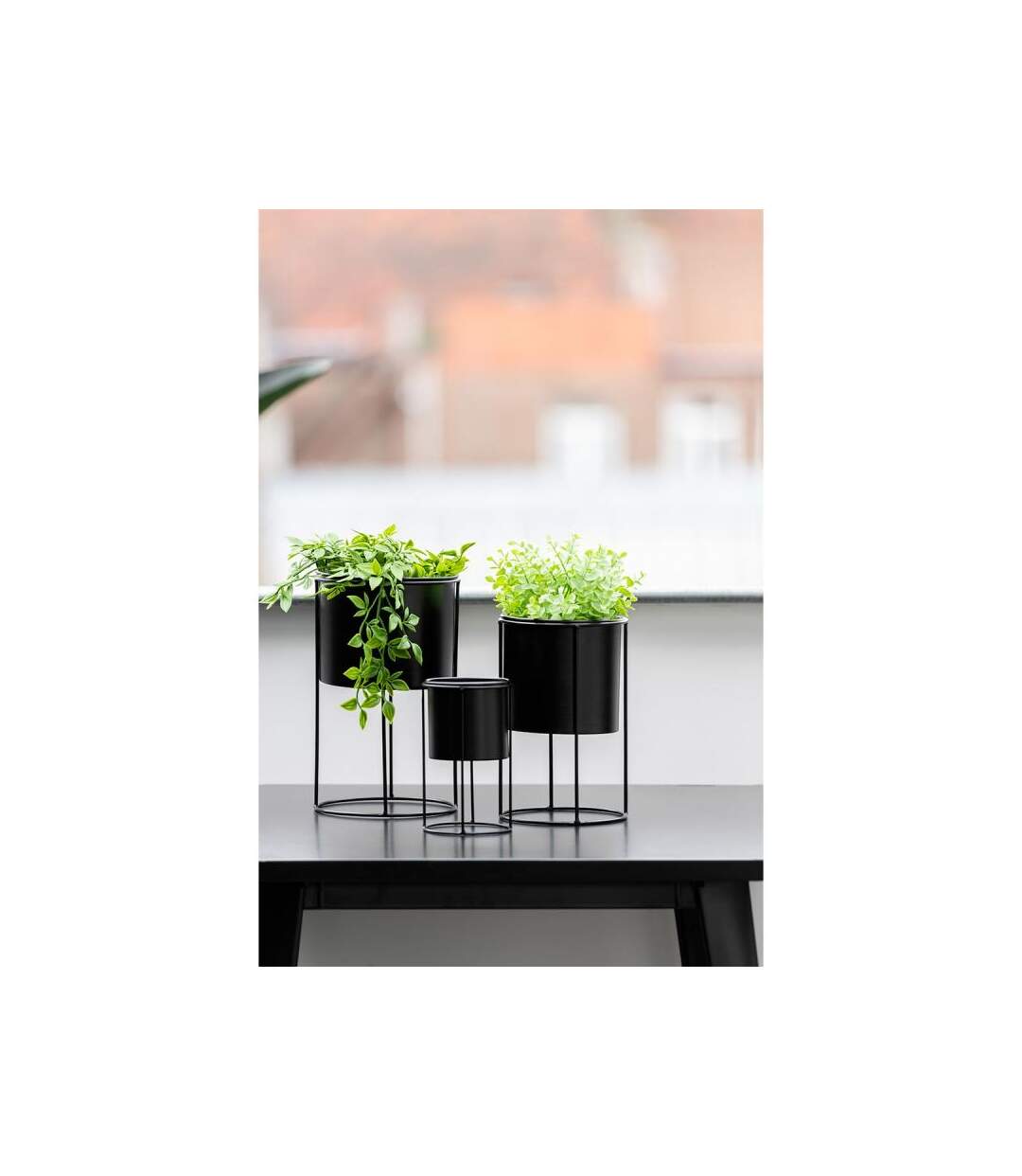 Paris Prix - Cache-pot Sur Pied Design métal 33cm Noir
