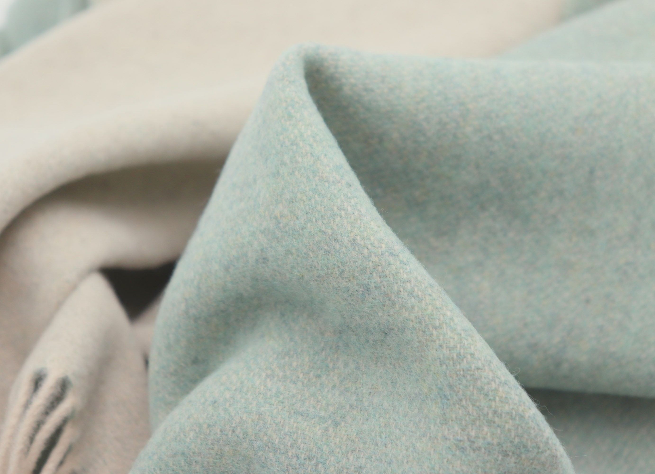 Plaid salvia-creme