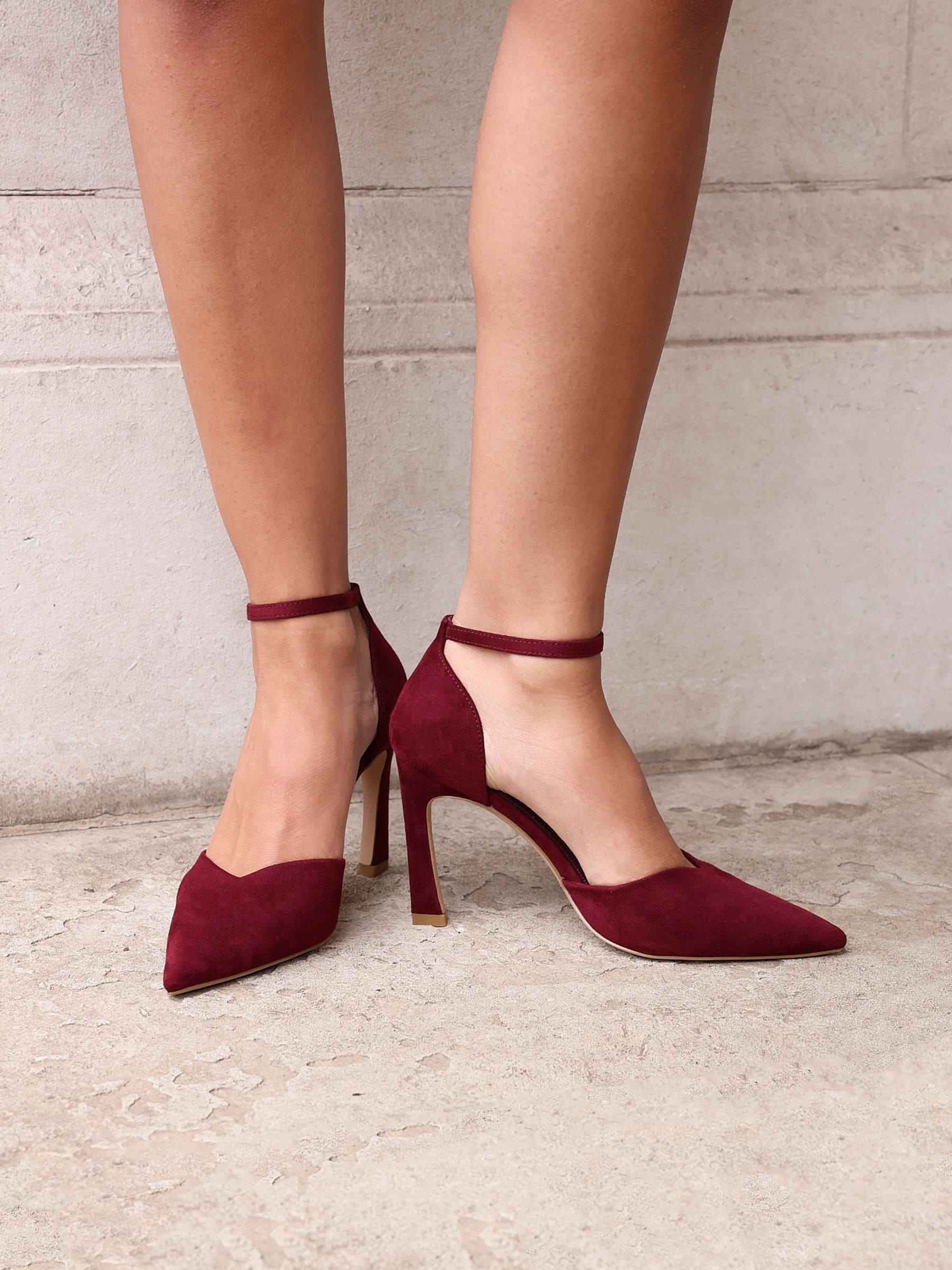 Helder rood - Linzi Moira Classic Stiletto Court Heels