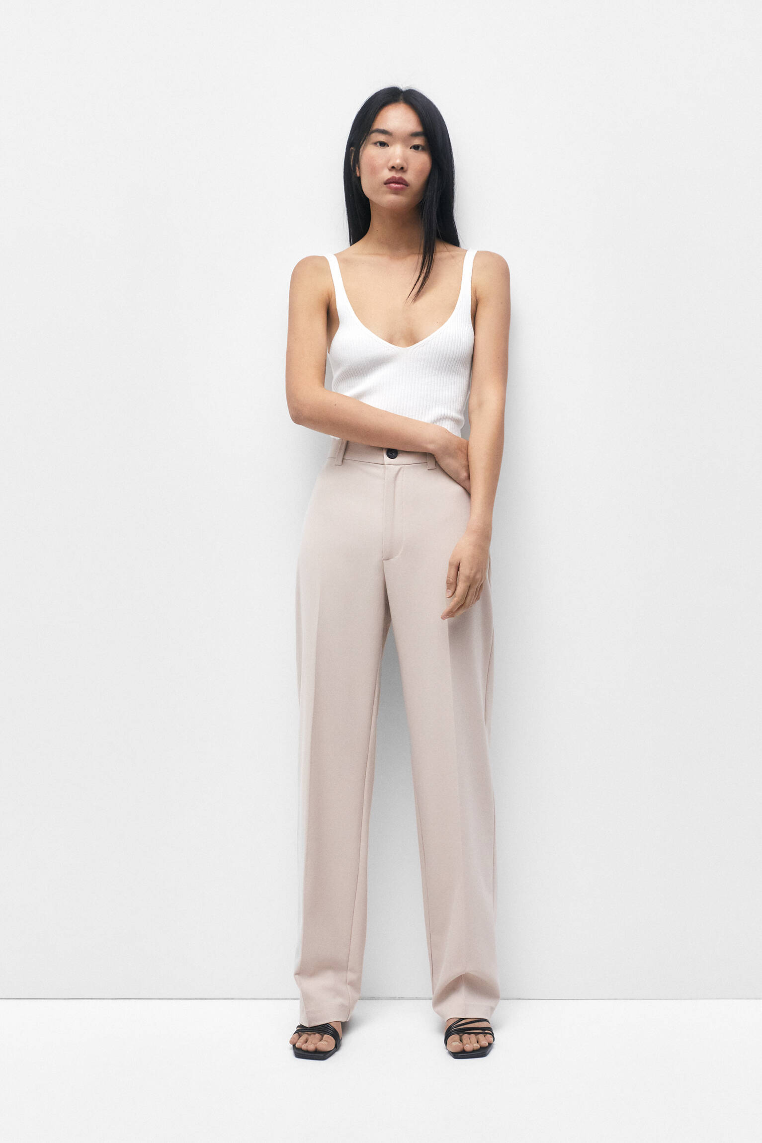 Calça social de corte reto - rosa claro