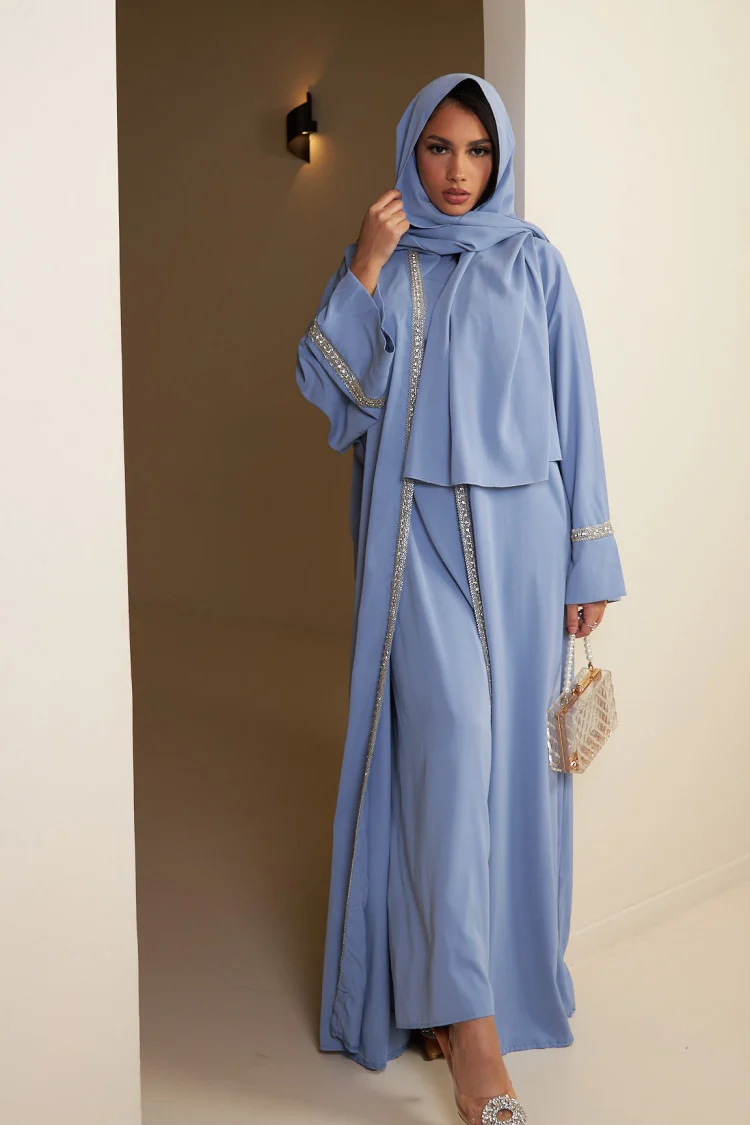 Ensemble 3 pièces abaya + gilet + voile à perles bleu clair