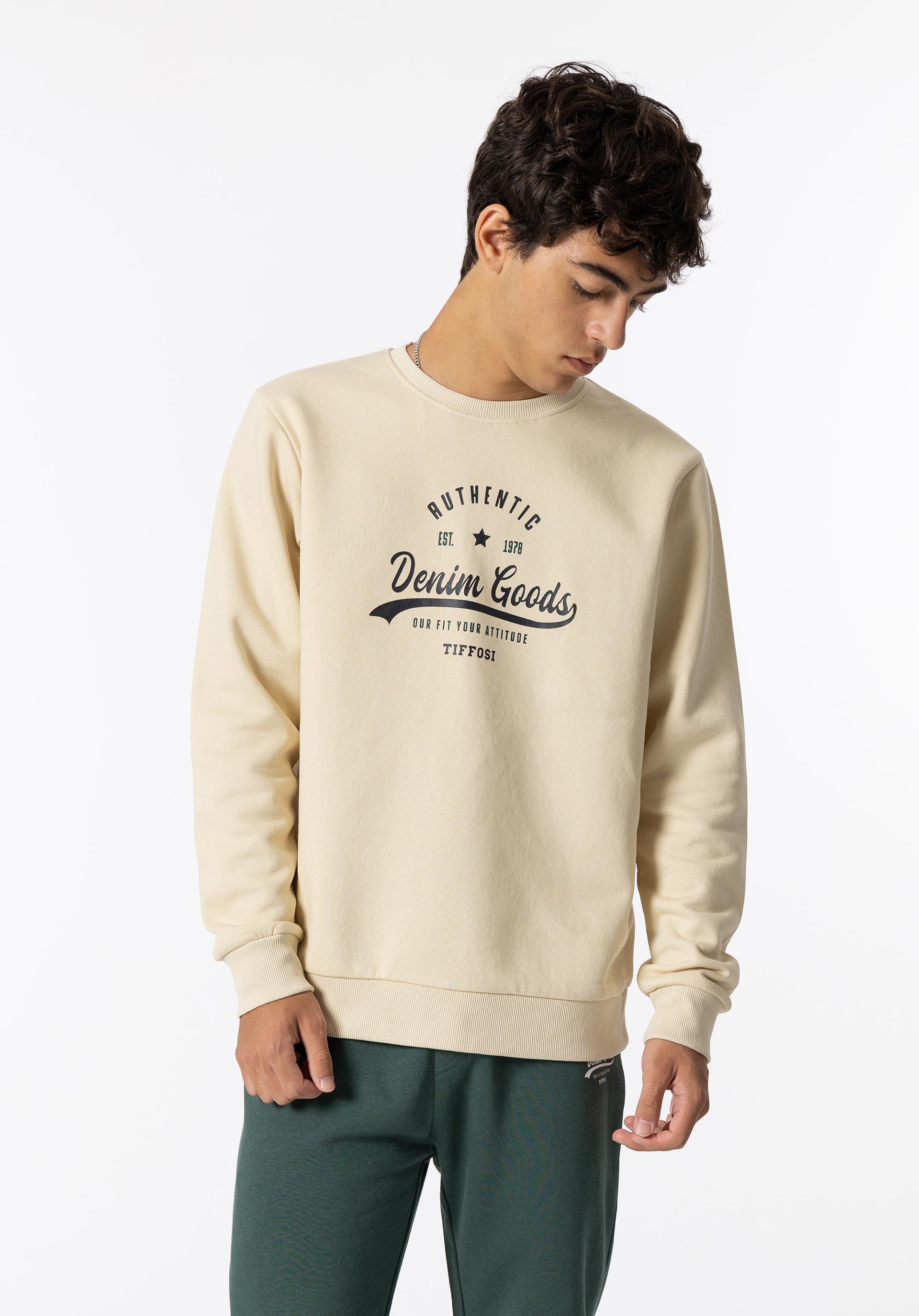 Pack Sweatshirt e Calças Jogger