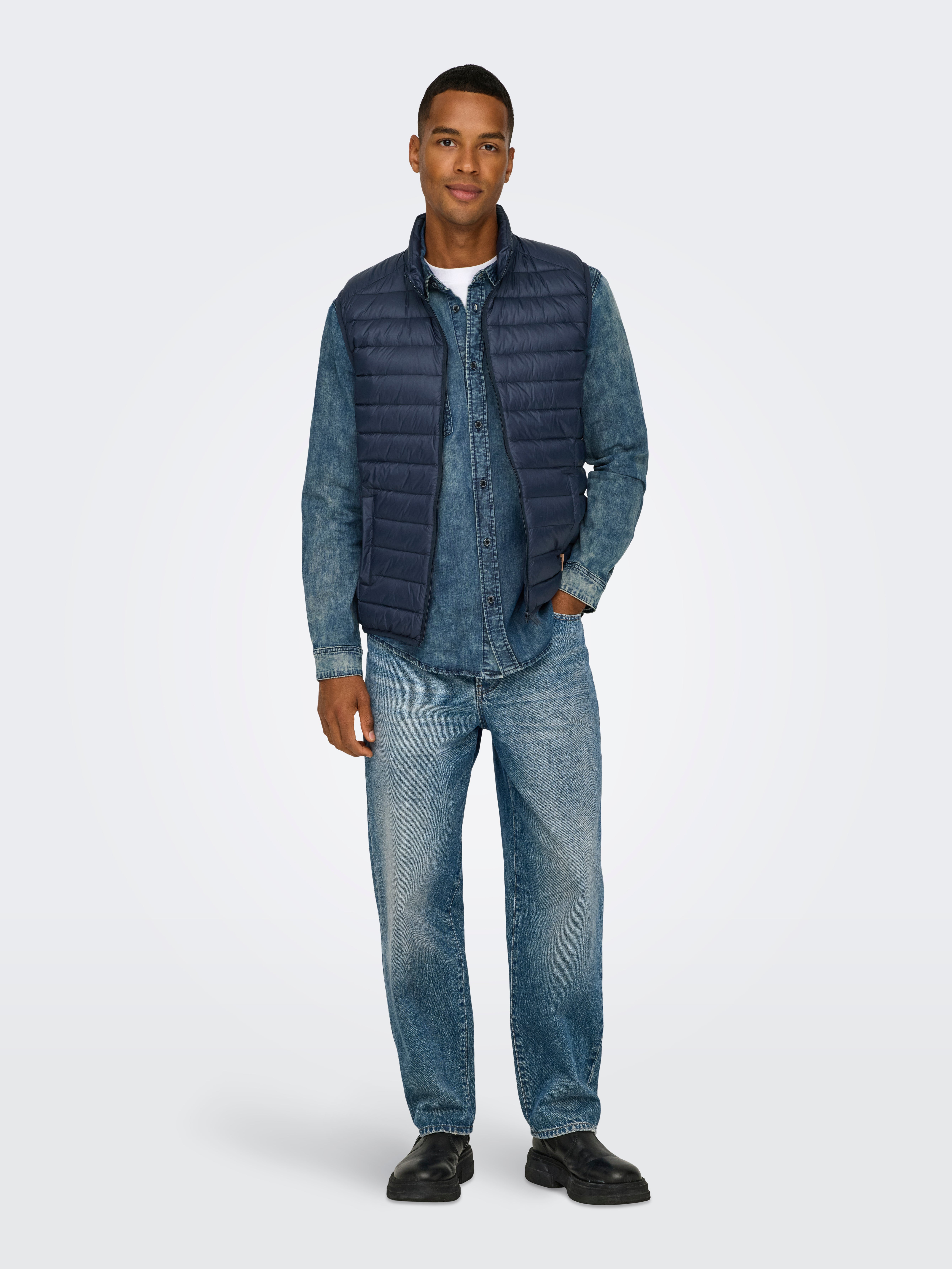 ONSEDGE Mittlere Taille Gerade geschnitten Jeans Medium Blue Denim