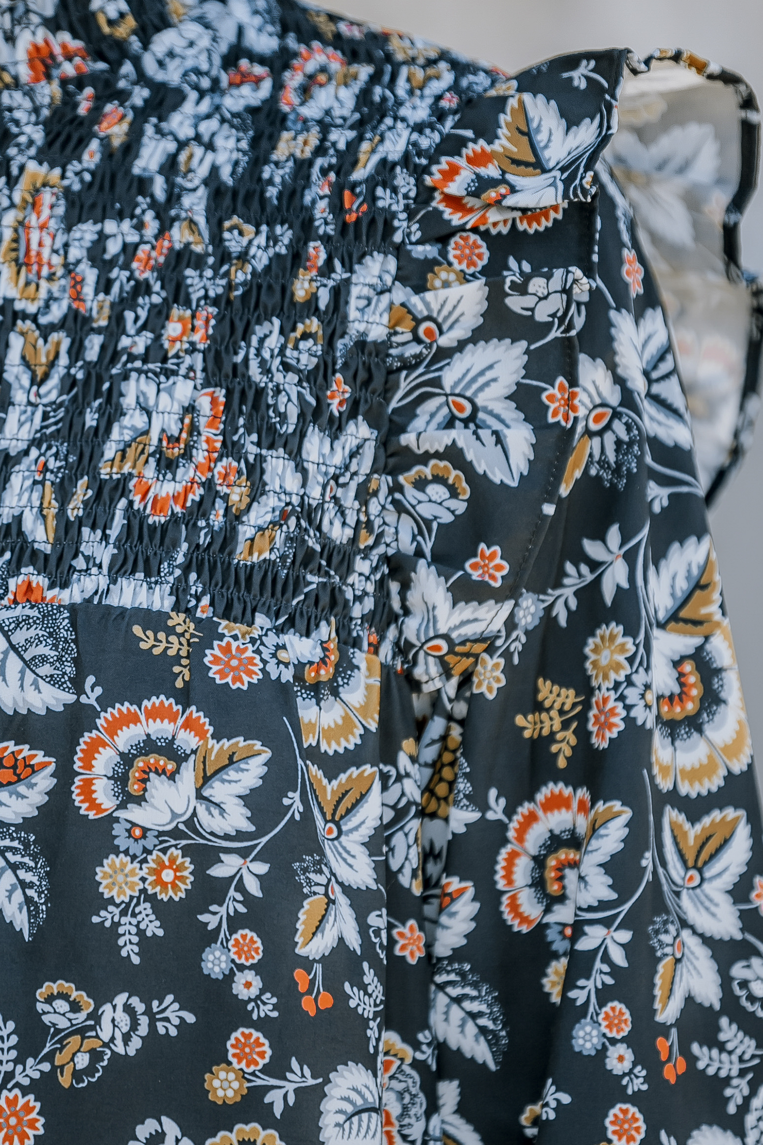 Robe mini à volants à imprimé floral rétro