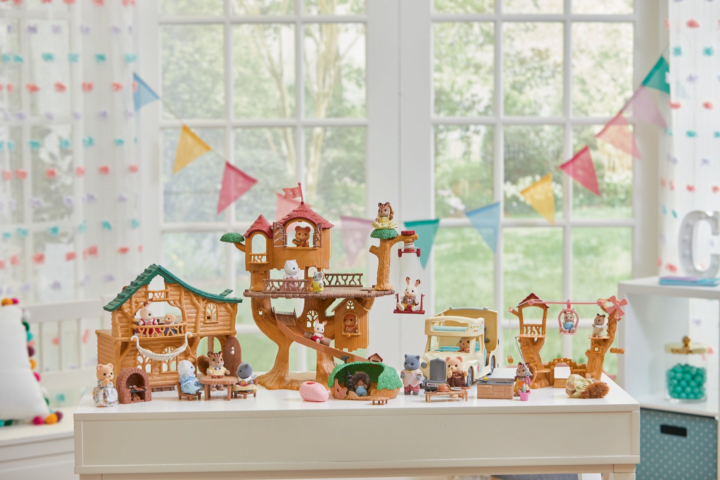 Sylvanian Families - Adventure Tree House (5450)