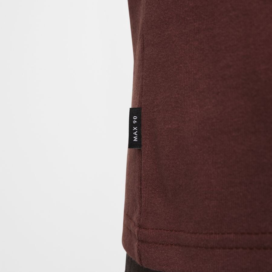 Nike Sportswear Premium Essentials
