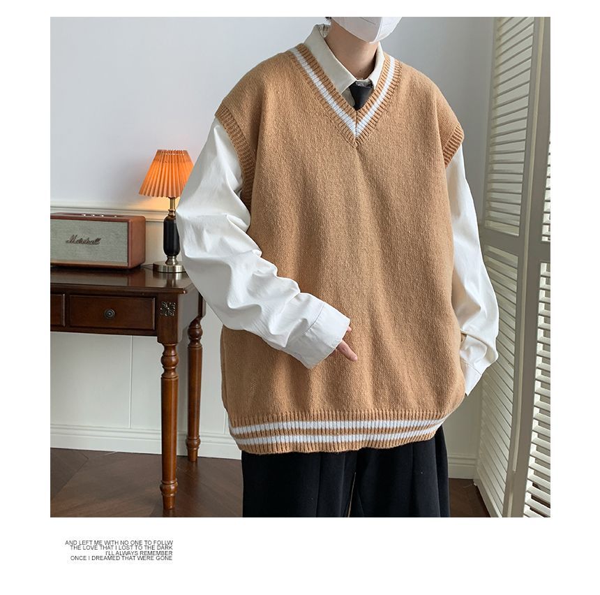 Posive - V-hals vest met contrasterende rand