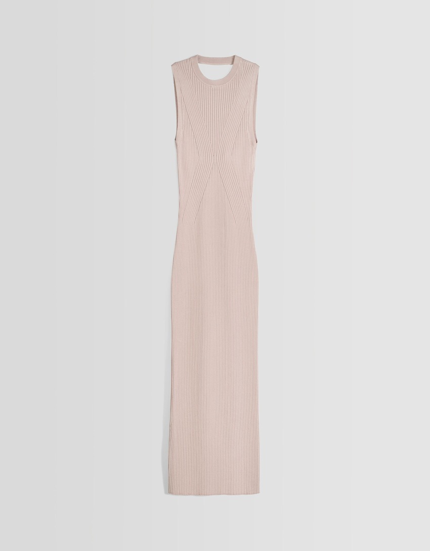 Vestido midi canelado de malha com costas abertas