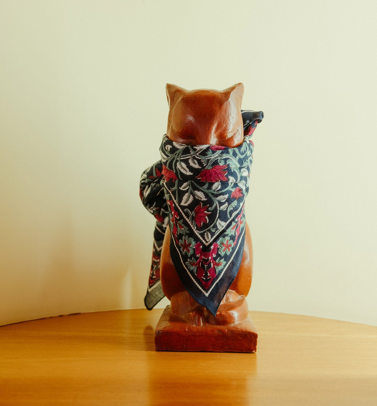 Grand foulard carré imprimé - Imprimé marine