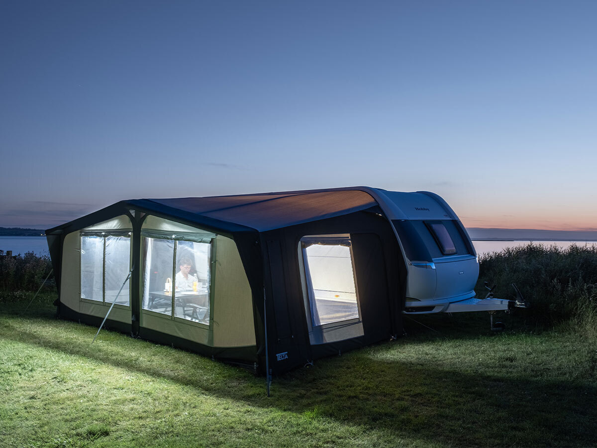 Telta Apex Maat 11 (900 - 925 cm) opblaasbare caravanvoortent