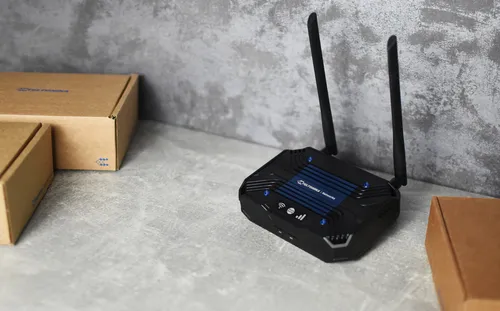 Teltonika TCR100 - Trådløs router - WWAN - Wi-Fi 5 - Dual Band - 3G, 4G - overflademonterbar