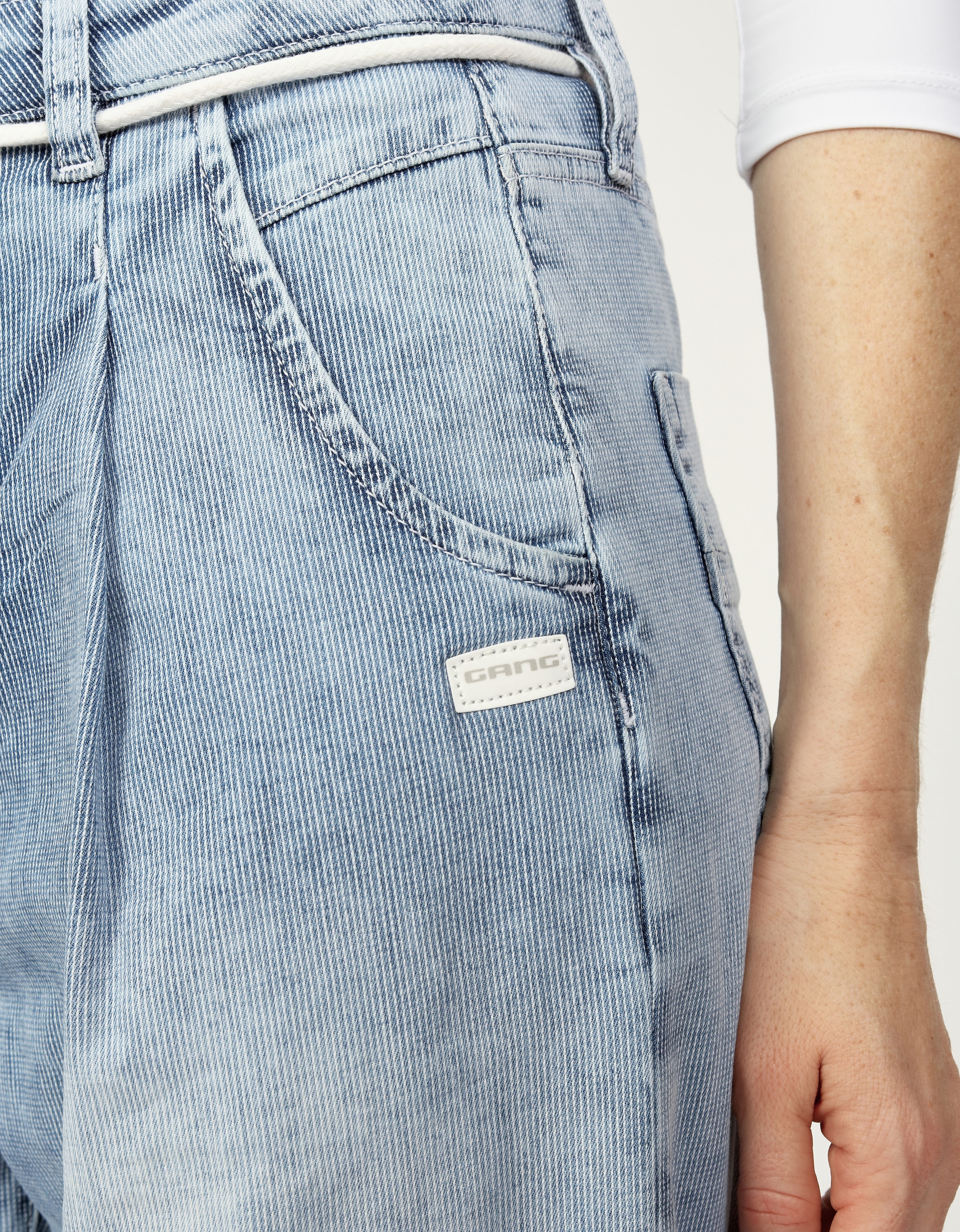 GANG Ankle-Jeans »94SILVIA JOGGER«, im Ballon-Fit, lässig-weiter O-Shape