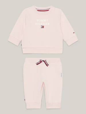 Conjunto de moletom e calça de moletom com logo