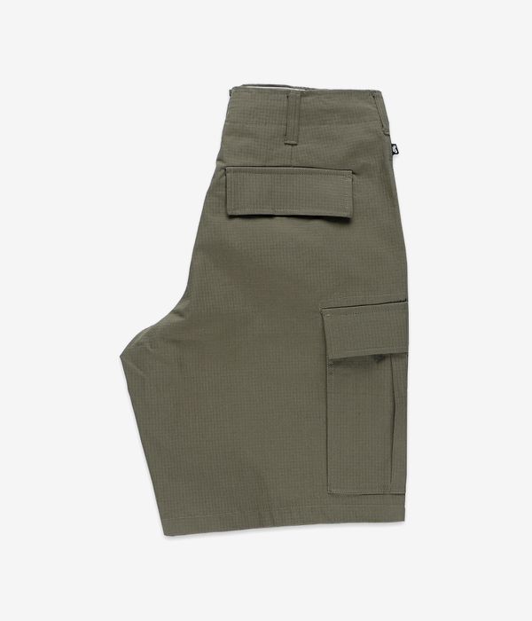 Nike SB Kearny Cargo Shorts (medium olive)