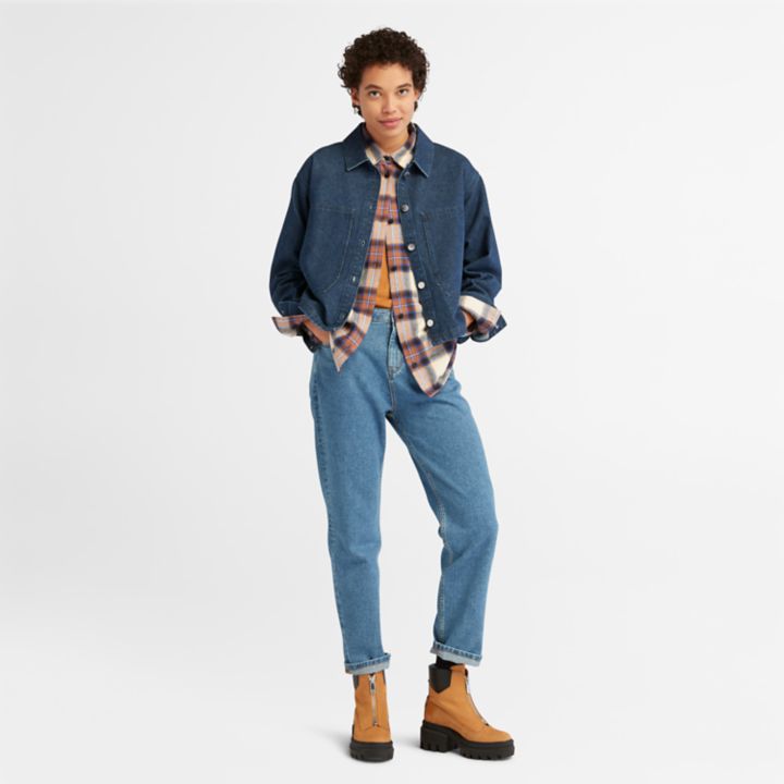 Jaqueta feminina Chore Hemp Denim na cor azul escuro.