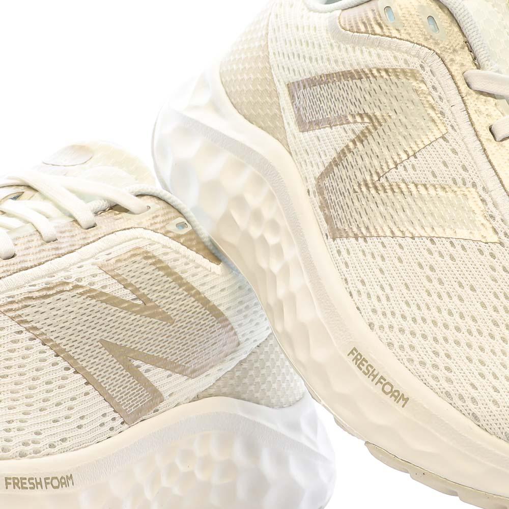 New Balance Chaussures de Running Blanche/Doré Femme New Balance Fresh Foam Arishi