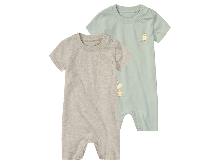 2 baby pyjama's