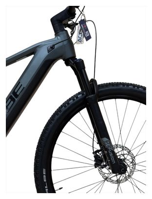 Produit reconditionné . Cube Reaction Hybrid Pro 625 Shimano Deore 2022 . VTT électrique . Cube . très bon état